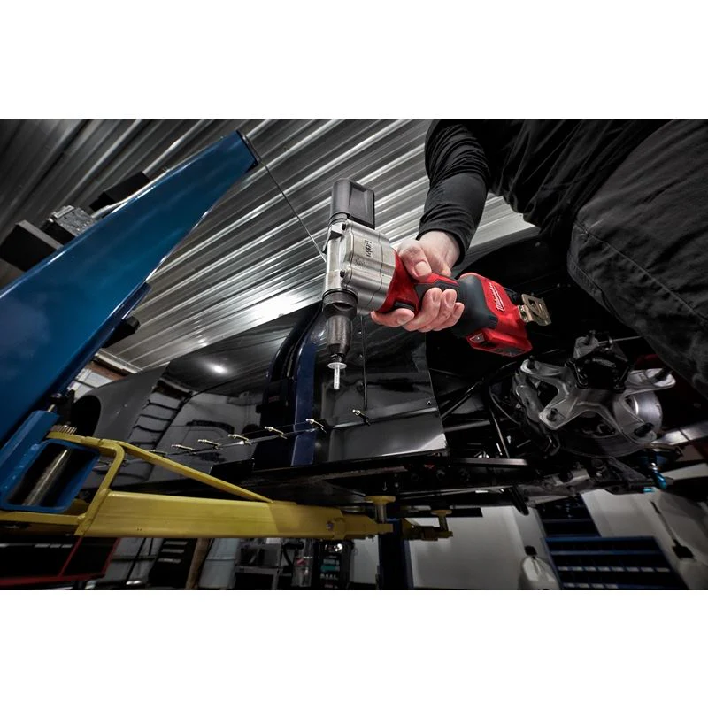 Milwaukee 2550-22 M12 Rivet Tool Kit - Image 3