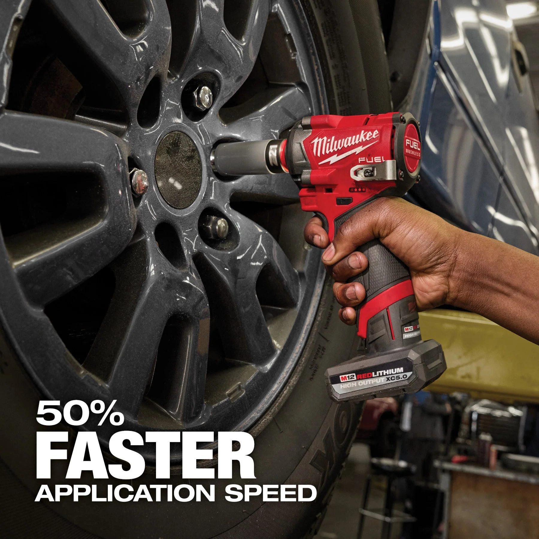 Milwaukee 2563-22 M12 FUEL™ Stubby 1/2" Impact Wrench Kit - Image 19