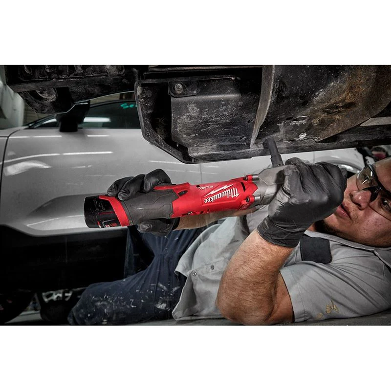 Milwaukee 2565-22 M12 FUEL 1/2in Right Angle Impact Wrench w/ Friction Ring Kit - Image 8