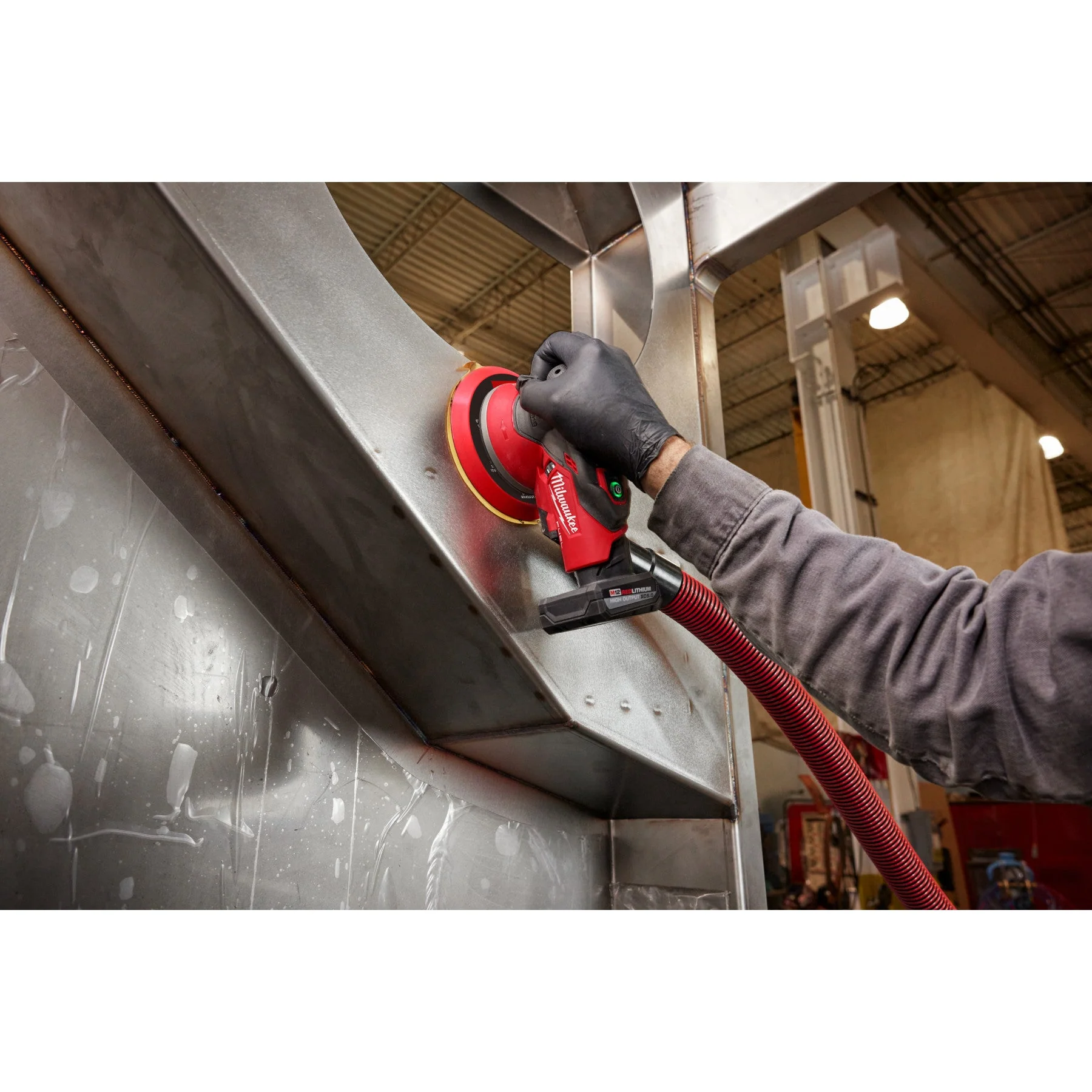 Milwaukee 2585-20 M12™ FUEL™ 6" Random Orbital Sander (3/16") - Image 16