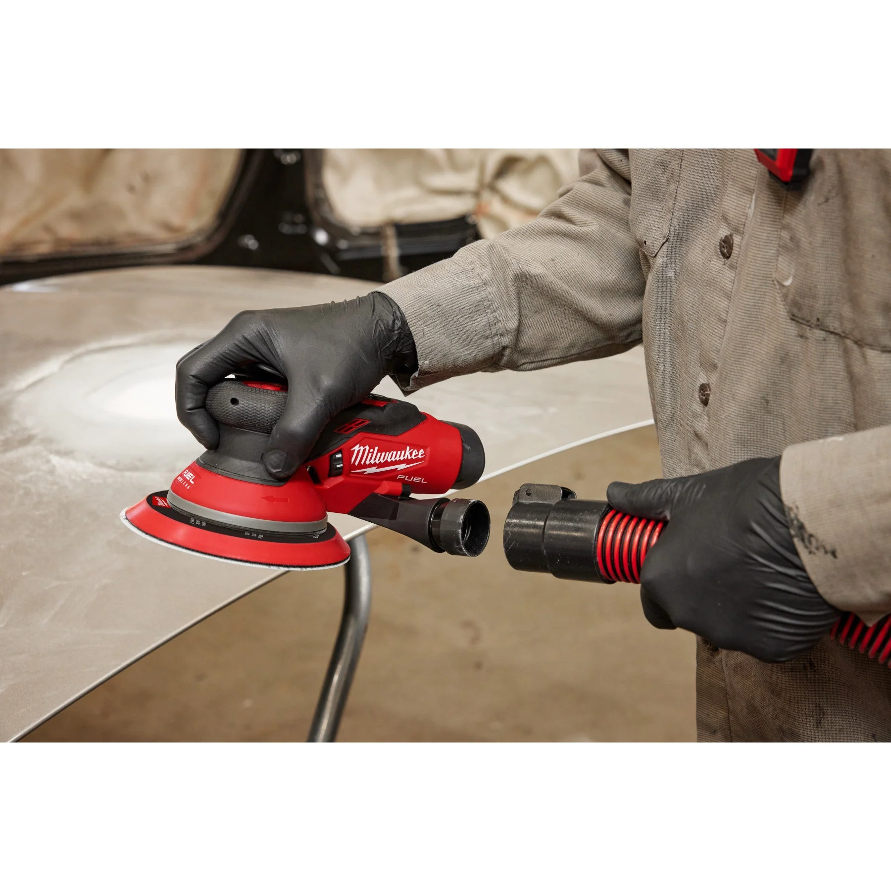 Milwaukee 2585-22 M12™ FUEL™ 6" Random Orbital Sander Kit (3/16") - Image 11