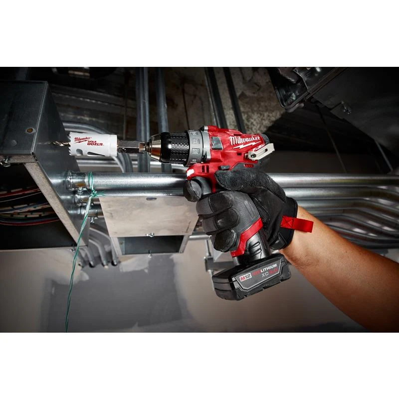 Milwaukee 2598-22 M12 FUEL 2-Tool Combo Kit: 1/2" Hammer Drill and 1/4" Hex Impact Driver - Image 10