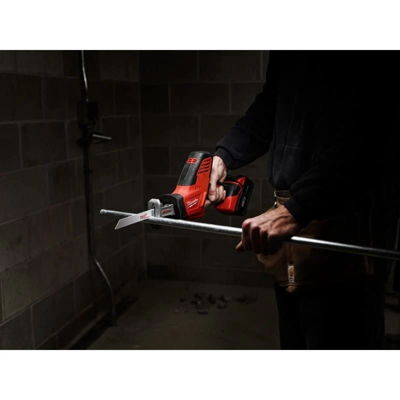 2625-21 M18 18 Volt Lithium-Ion Cordless HACKZALL One-Handed Reciporcating Saw Kit - Image 3