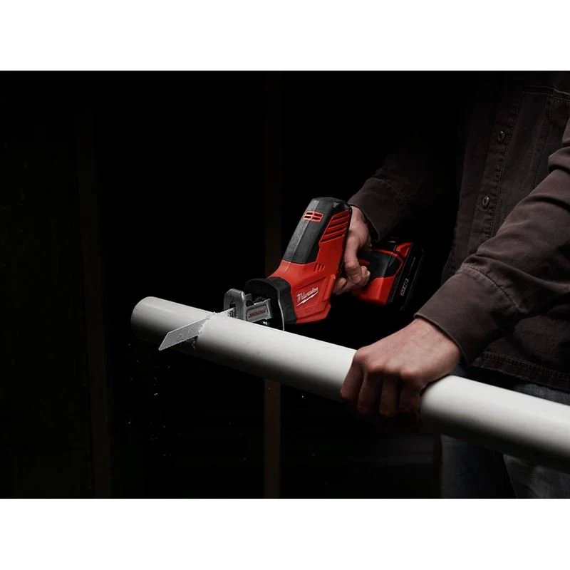 2625-21 M18 18 Volt Lithium-Ion Cordless HACKZALL One-Handed Reciporcating Saw Kit - Image 5