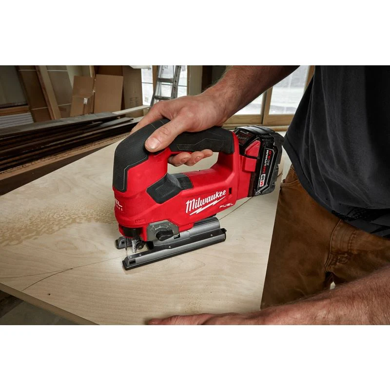 Milwaukee 2737-21 M18 FUEL D-Handle Jig Saw Kit - Image 8