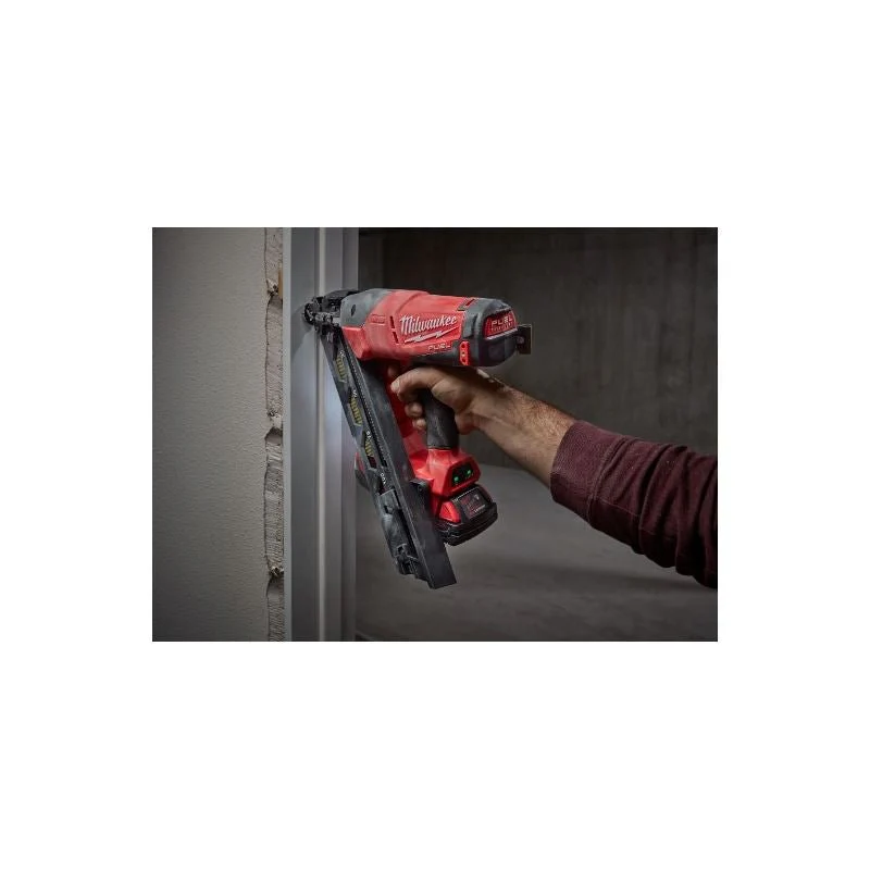 Milwaukee 2743-21CT M18 FUEL 15ga Finish Nailer Kit - Image 4