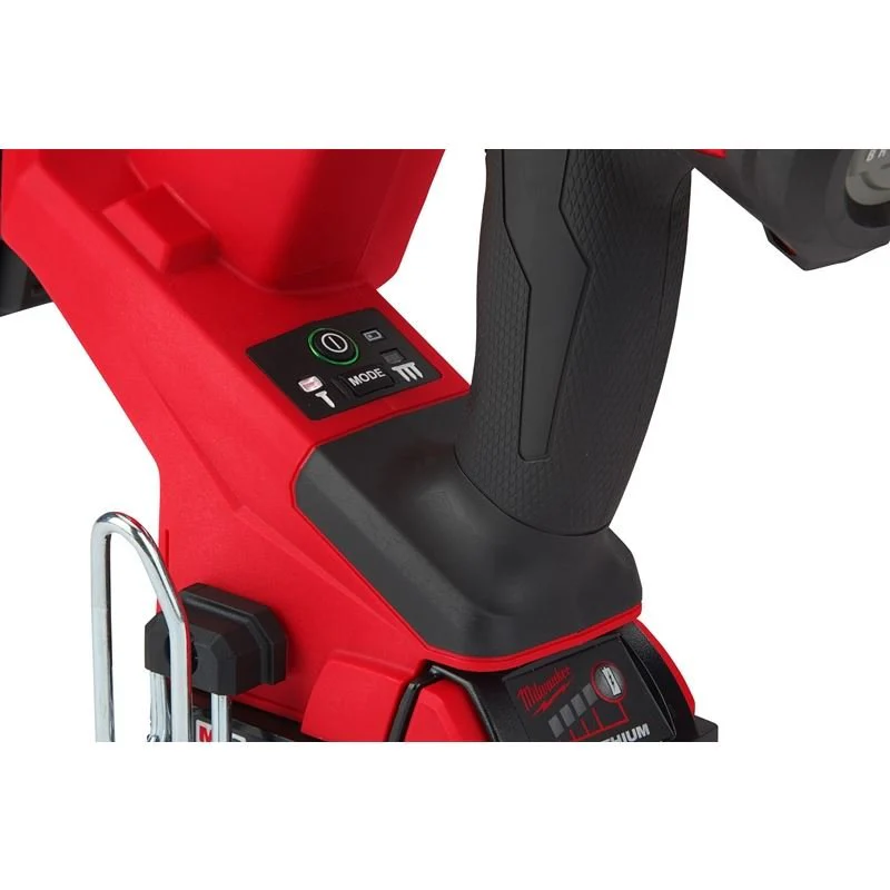 Milwaukee 2749-21CT M18 FUEL 18GA 1/4" NARROW CROWN STAPLER - Image 5