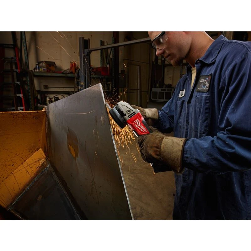 Milwaukee 2780-20 M18 FUEL 4-1/2" / 5" Grinder, Paddle Switch No-Lock - Image 3