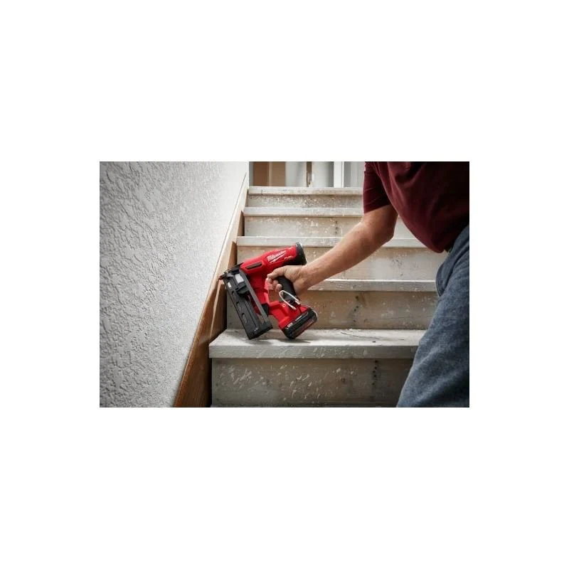 Milwaukee 2841-20 M18 FUEL 16 Gauge Angled Finish Nailer - Image 14