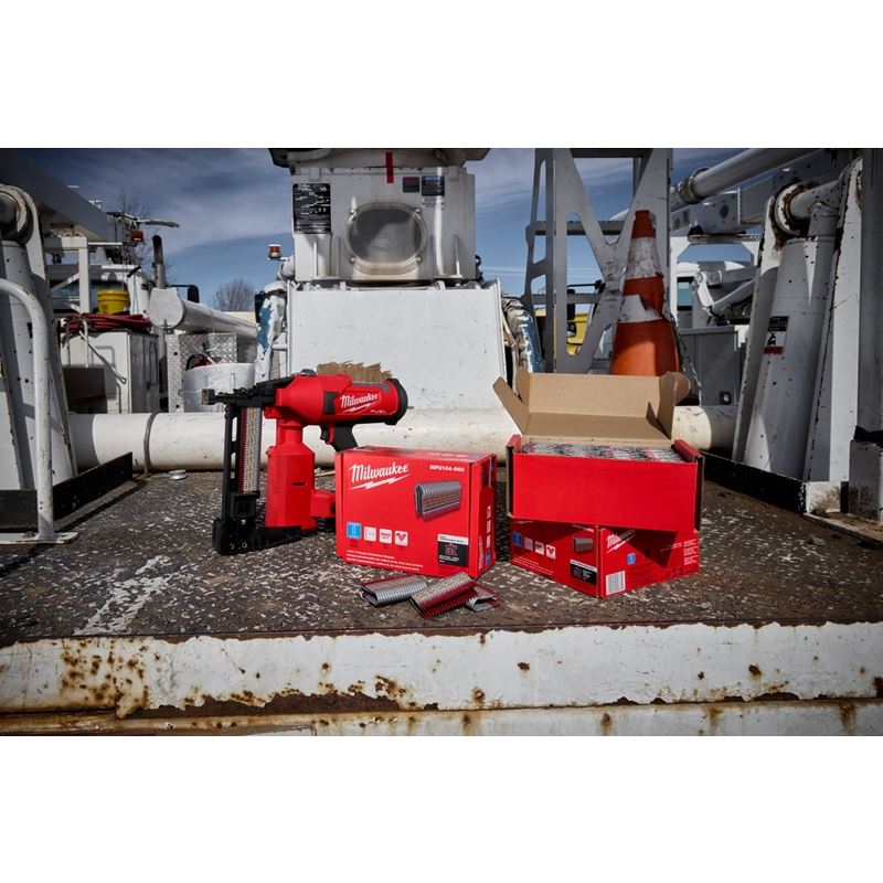 Milwaukee 2843-20 M18 FUEL UTILITY FENCING STAPLER - Image 20