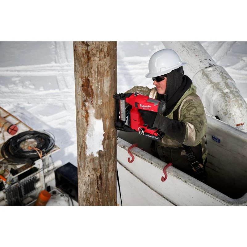 Milwaukee 2843-20 M18 FUEL UTILITY FENCING STAPLER - Image 22
