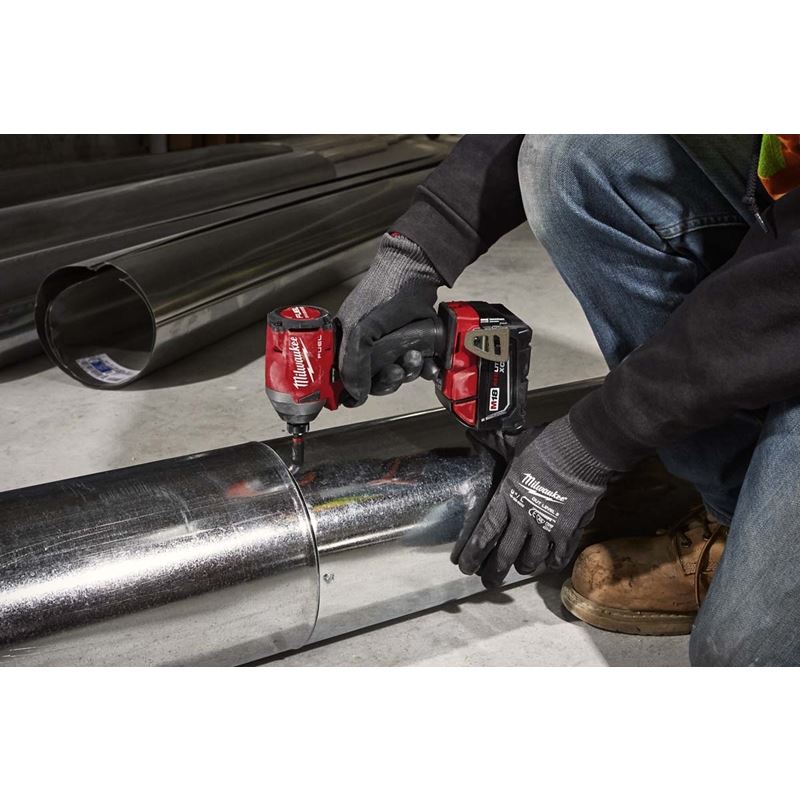 Milwaukee 2853-22 M18 FUEL 1/4" Hex Impact Driver XC Kit - Image 7