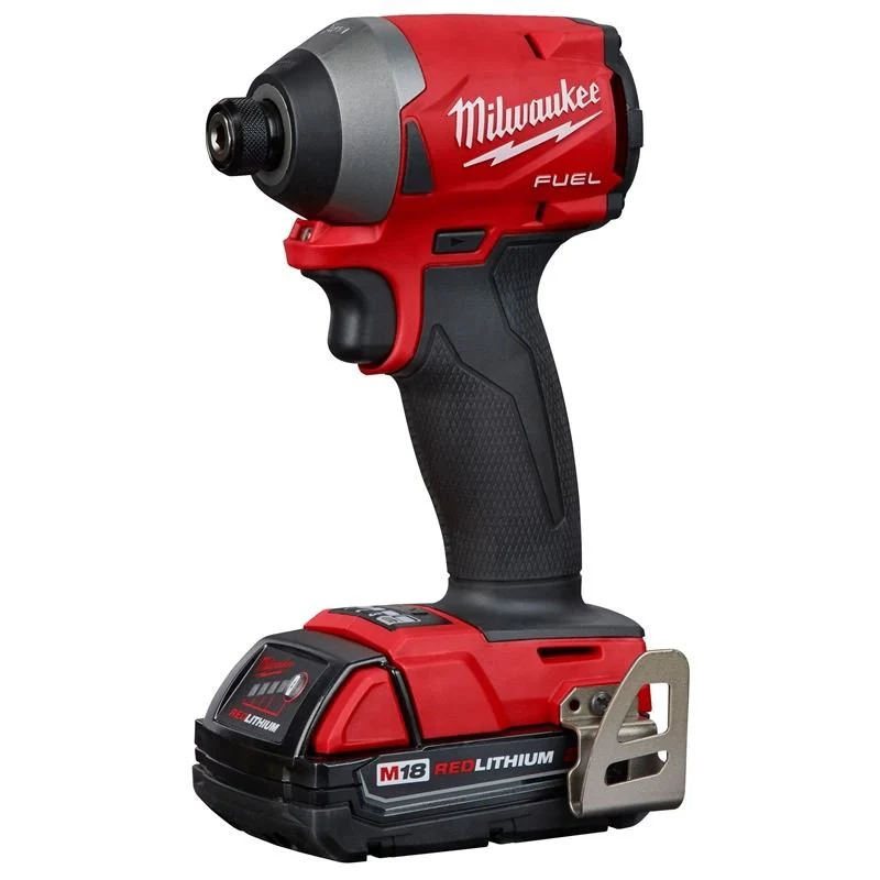 Milwaukee 2853-22CT M18 FUEL 1/4" Hex Impact Driver CP Kit - Image 2