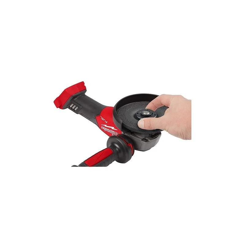 Milwaukee 2881-20 M18 FUEL 4-1/2 in / 5 in Grinder Slide Switch, Lock-On - Image 3