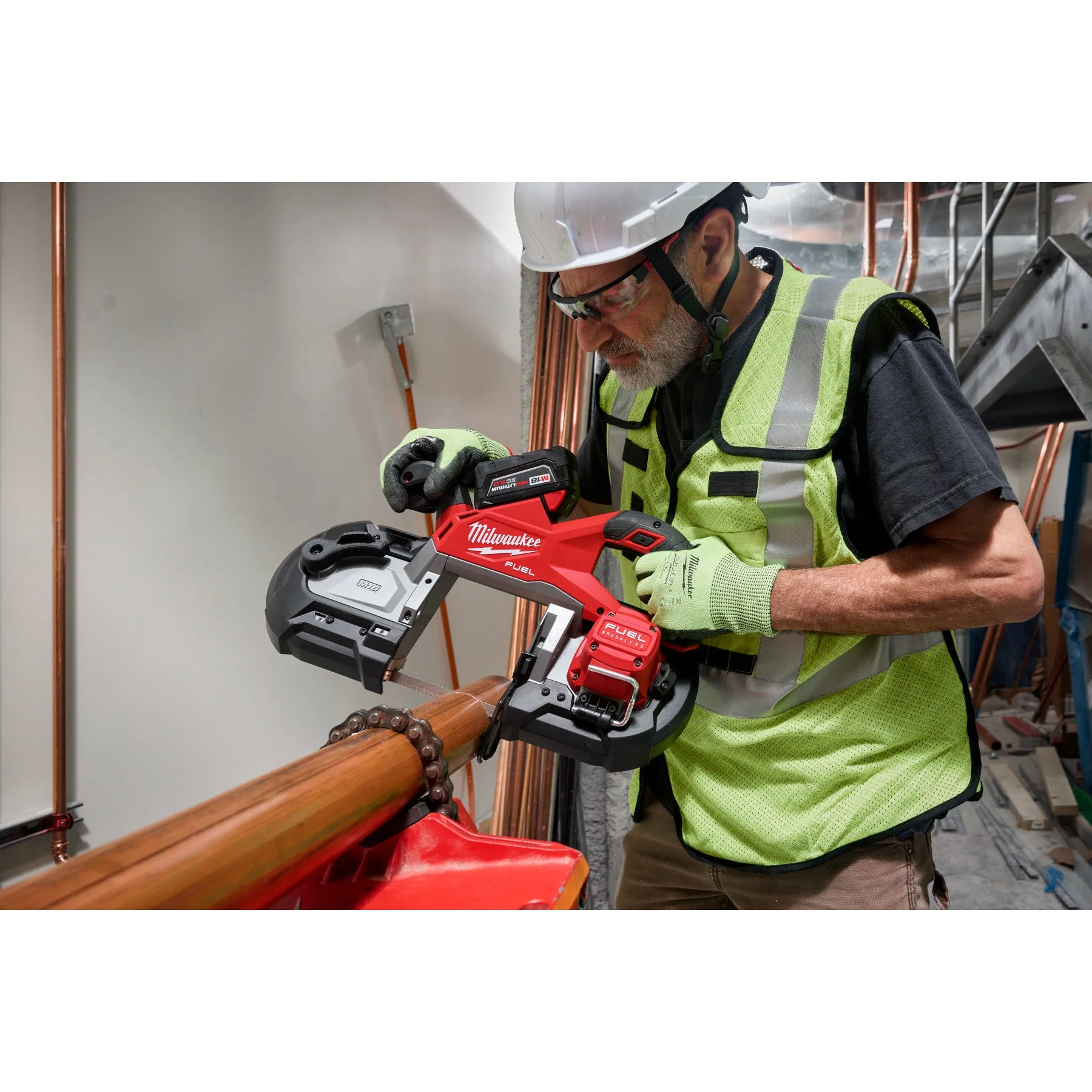 Milwaukee 2929-22 M18 FUEL™ Deep Cut Band Saw Kit - Image 13