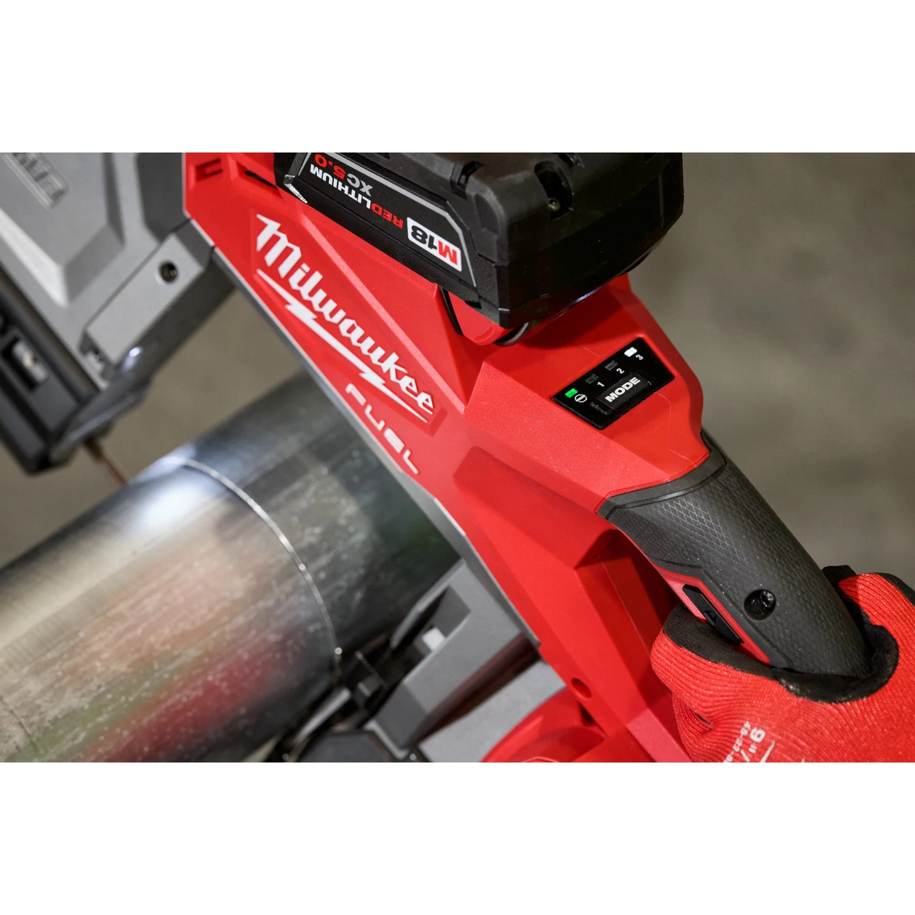 Milwaukee 2929-22 M18 FUEL™ Deep Cut Band Saw Kit - Image 22