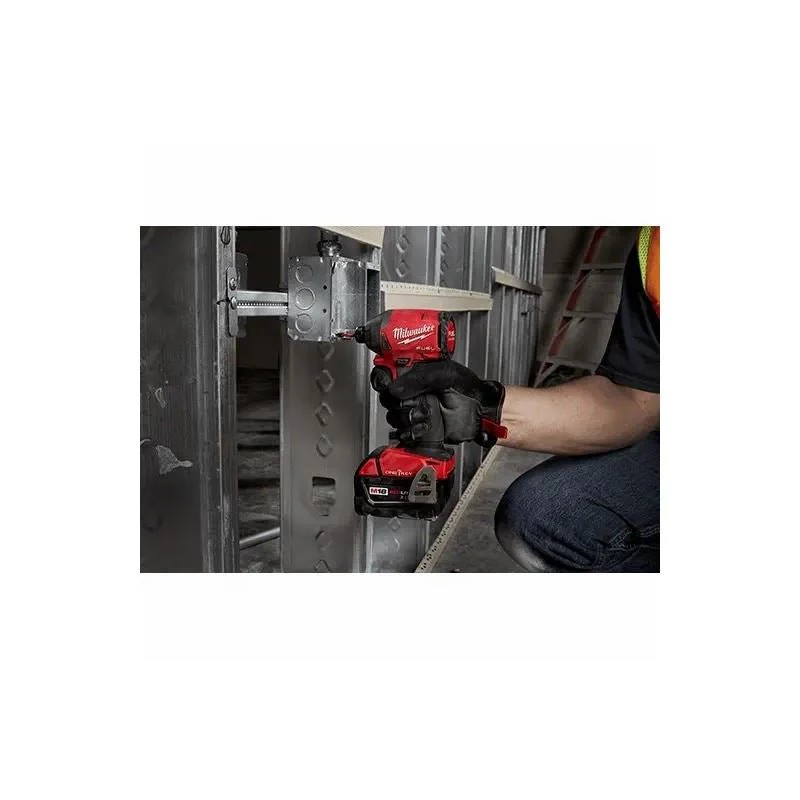 Milwaukee 2996-22 M18 FUEL 2-Tool Hammer Drill & Impact Driver w/ ONE-KEY Combo Kit - Image 8