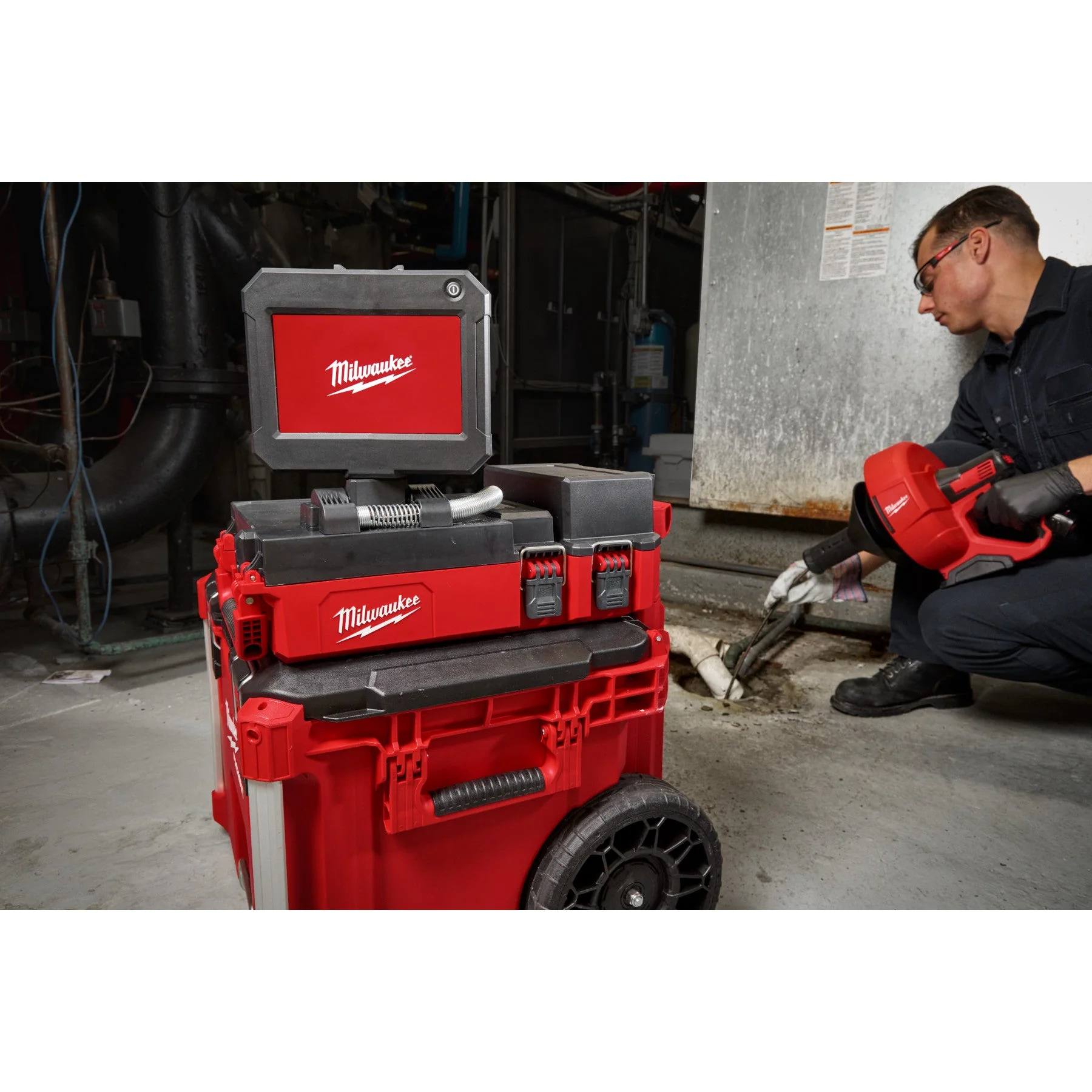 Milwaukee 3154-20 M12™ 75' Drain Camera w/ PACKOUT™ Compatibility - Image 13