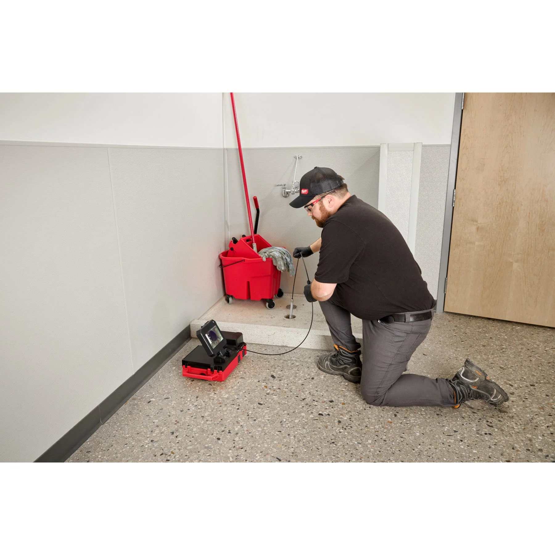 Milwaukee 3154-20 M12™ 75' Drain Camera w/ PACKOUT™ Compatibility - Image 15