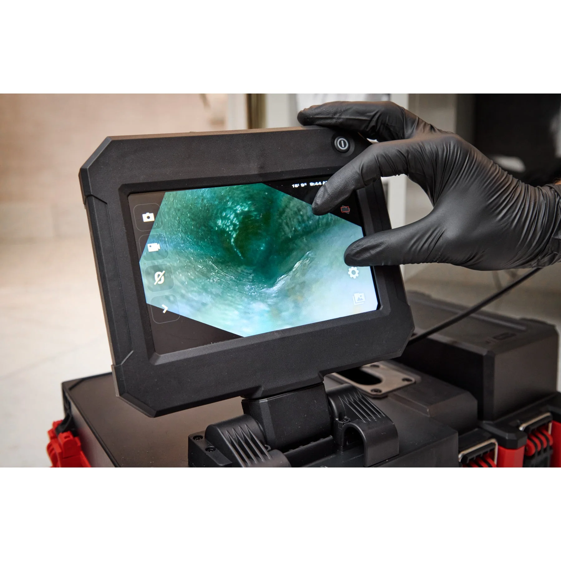 Milwaukee 3154-20 M12™ 75' Drain Camera w/ PACKOUT™ Compatibility - Image 8