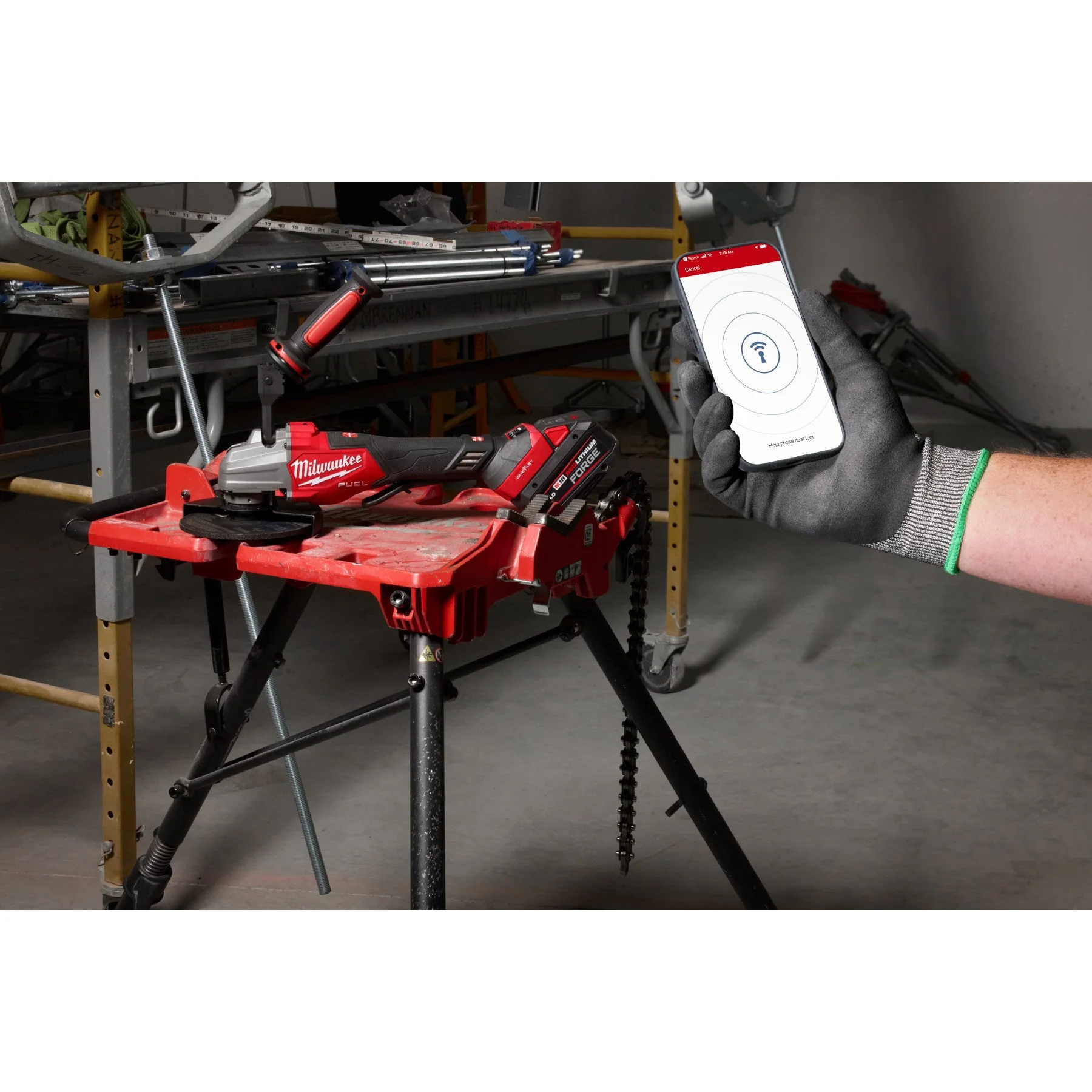 Milwaukee 3676-20 M18 FUEL™ 4 1/2" - 6" Dual Trigger Braking Grinder, Paddle Switch w/ ONE KEY™ - Image 30