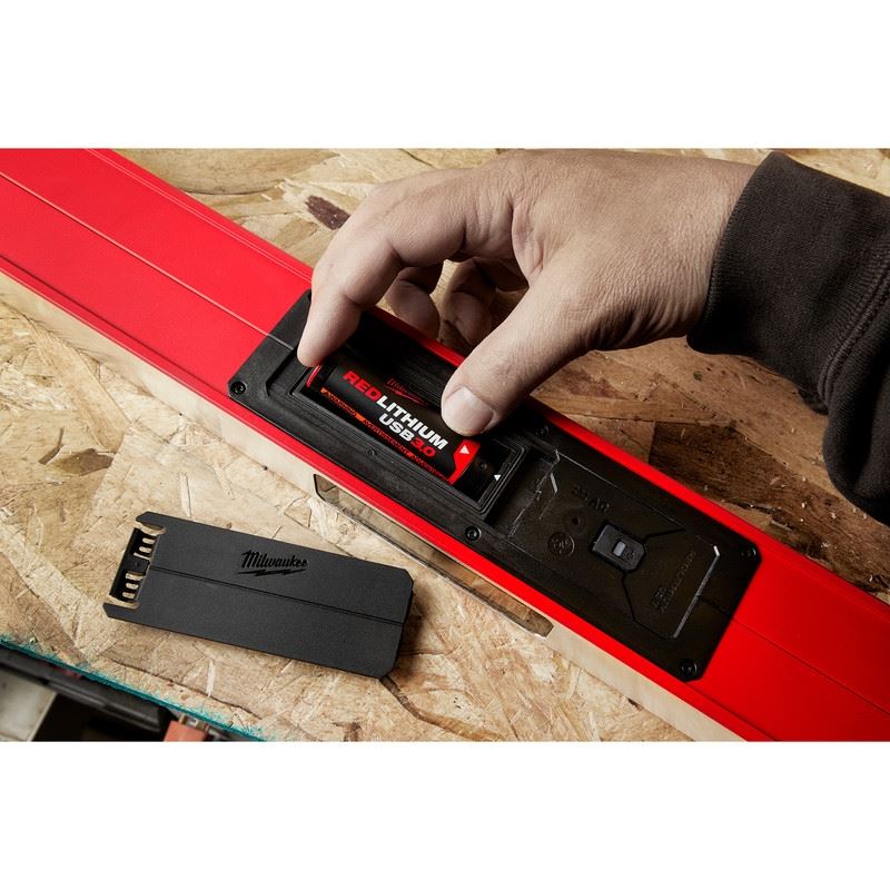 Milwaukee 48-11-2131 REDLITHIUM  USB 3.0 BATTERY - Image 3