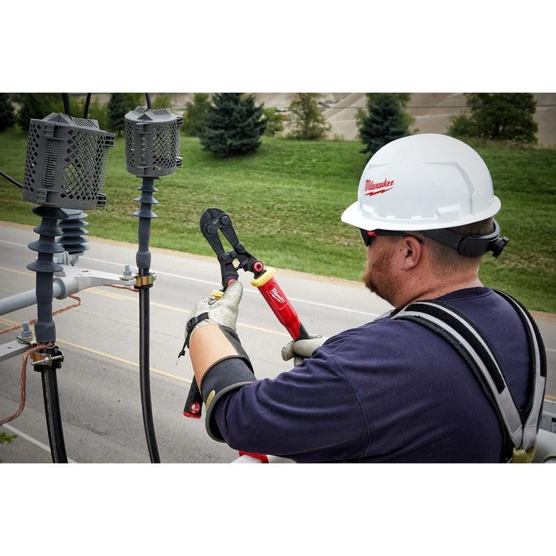 Milwaukee 48-22-4218 Fiberglass Bolt Cutter with PIVOTMOVE Rotating Handles - Image 9