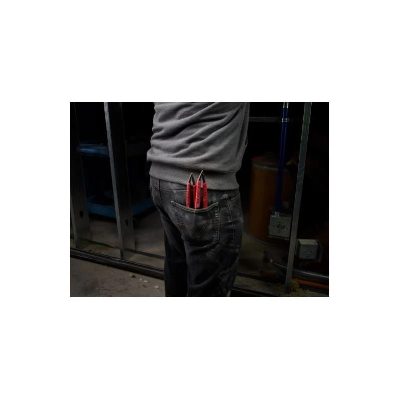 Milwaukee 48-22-6316 16" Comfort Grip Straight-Jaw Pliers - Image 4