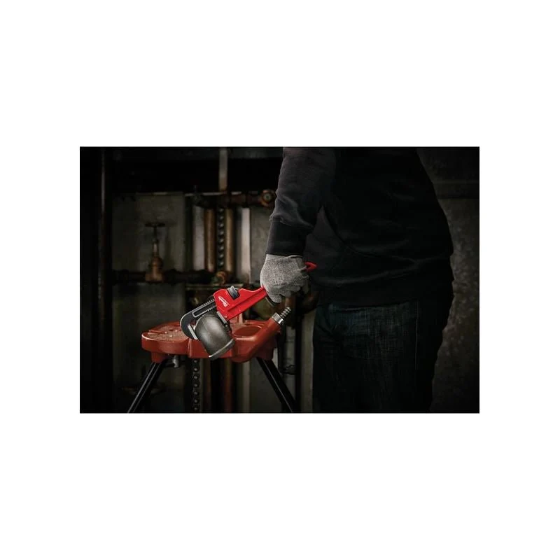 Milwaukee 48-22-7110 10in Steel Pipe Wrench - Image 2