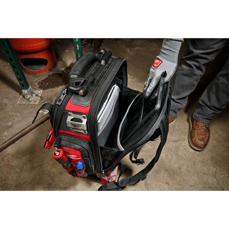 Milwaukee 48-22-8303 PACKOUT Structured Backpack - Image 12