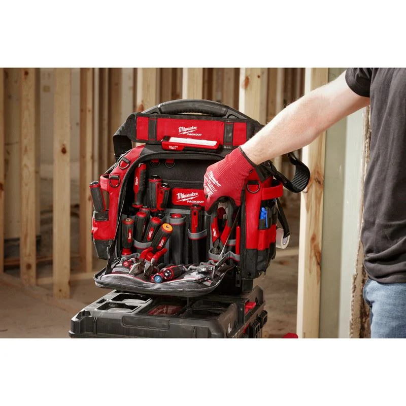 Milwaukee 48-22-8316 PACKOUT 15in Structured Tool Bag - Image 15