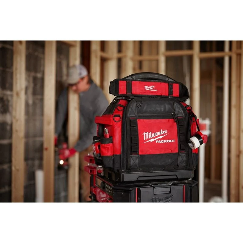 Milwaukee 48-22-8316 PACKOUT 15in Structured Tool Bag - Image 17