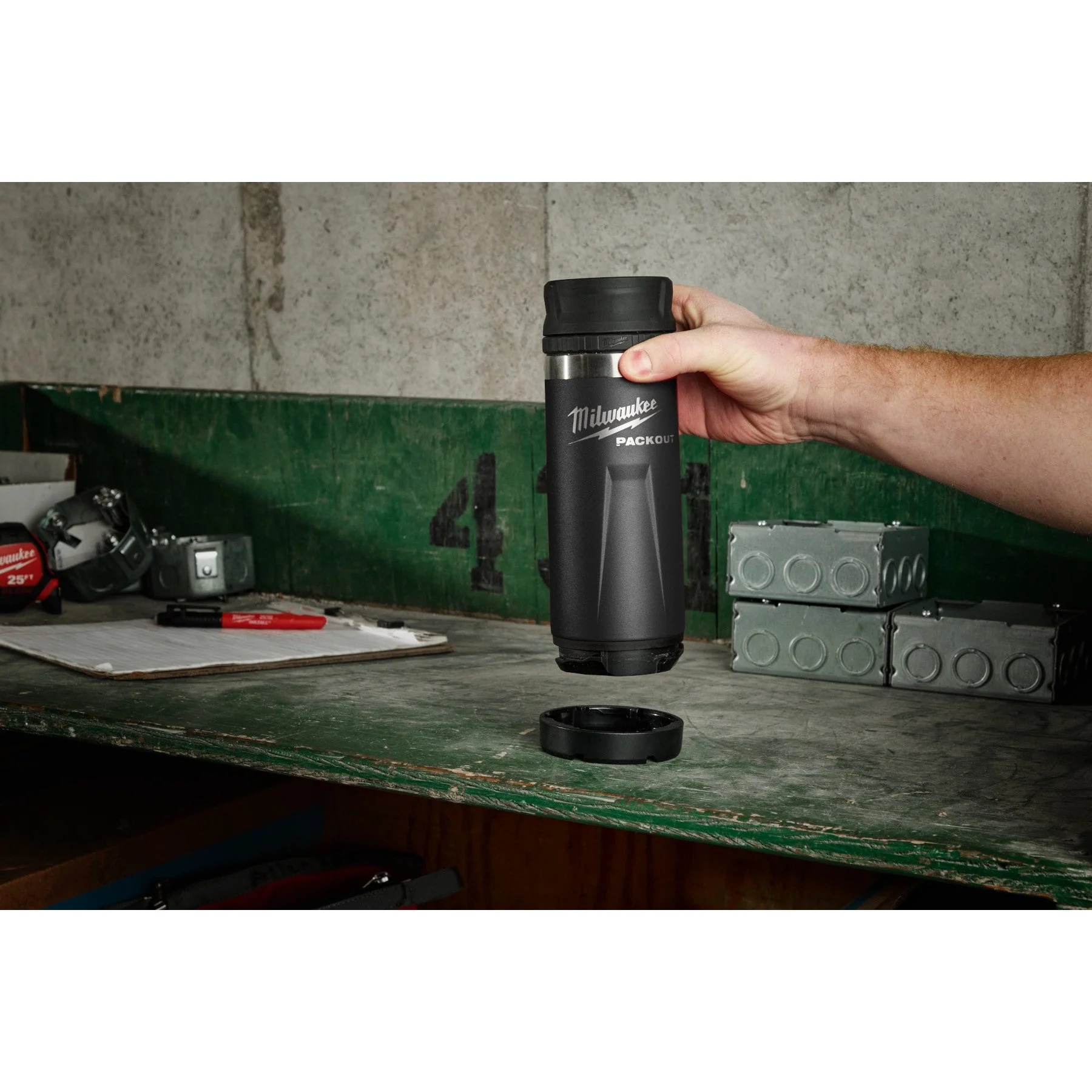 Milwaukee 48-22-8395B PACKOUT™ 18oz Insulated Bottle with Sip Lid - Image 7