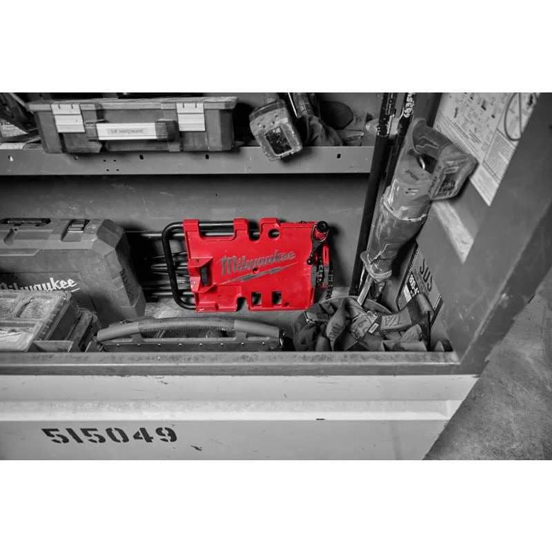 Milwaukee 48-22-8690 6 in Leveling Tripod Chain Vise - Image 26