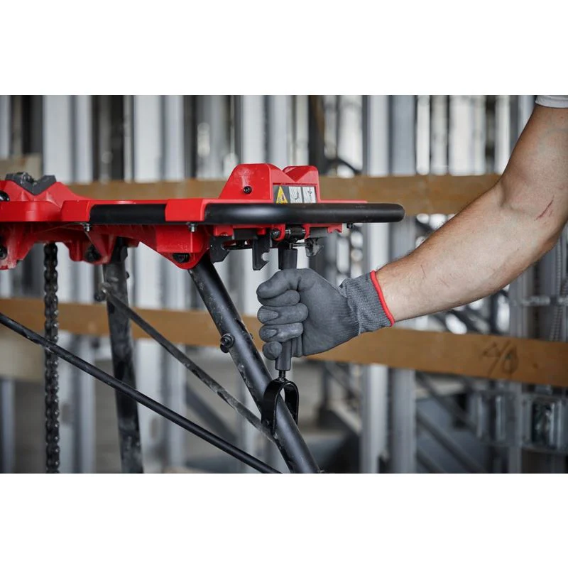 Milwaukee 48-22-8690 6 in Leveling Tripod Chain Vise - Image 29