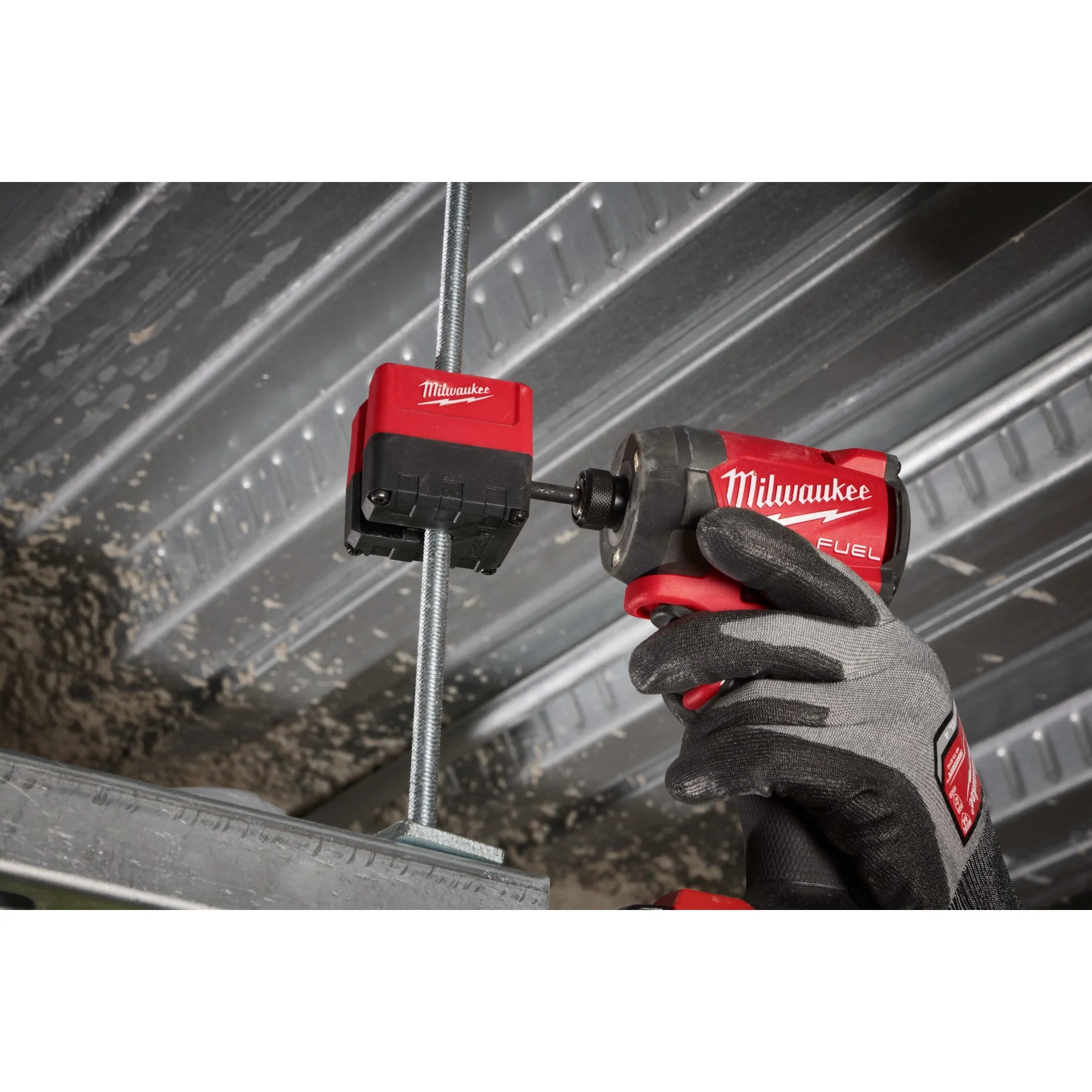 Milwaukee 48-32-2391 SHOCKWAVE™ Impact Duty 3/8" Threaded Rod Nut Runner - Image 13