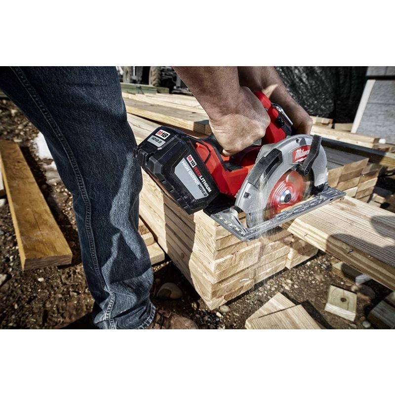 Milwaukee 48-59-1200 M18 REDLITHIUM HIGH OUTPUT HD12.0 Starter Kit - Image 3