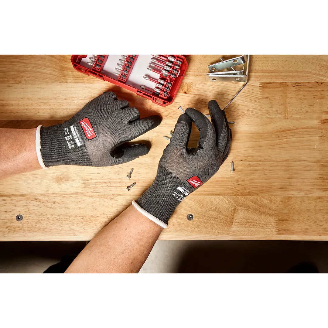 Milwaukee 48-73-6913 Cut Level 1 Nitrile Dipped Gloves with WEAR-DEFENSE™ Protection - XL - Image 5
