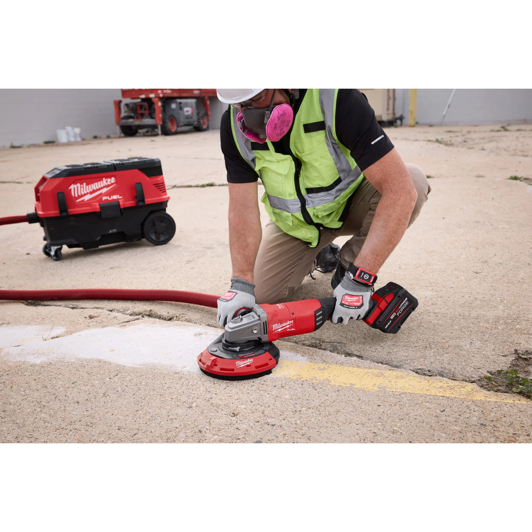 Milwaukee 49-40-6220 7"/9" Surface Grinding Dust Shroud - Image 6