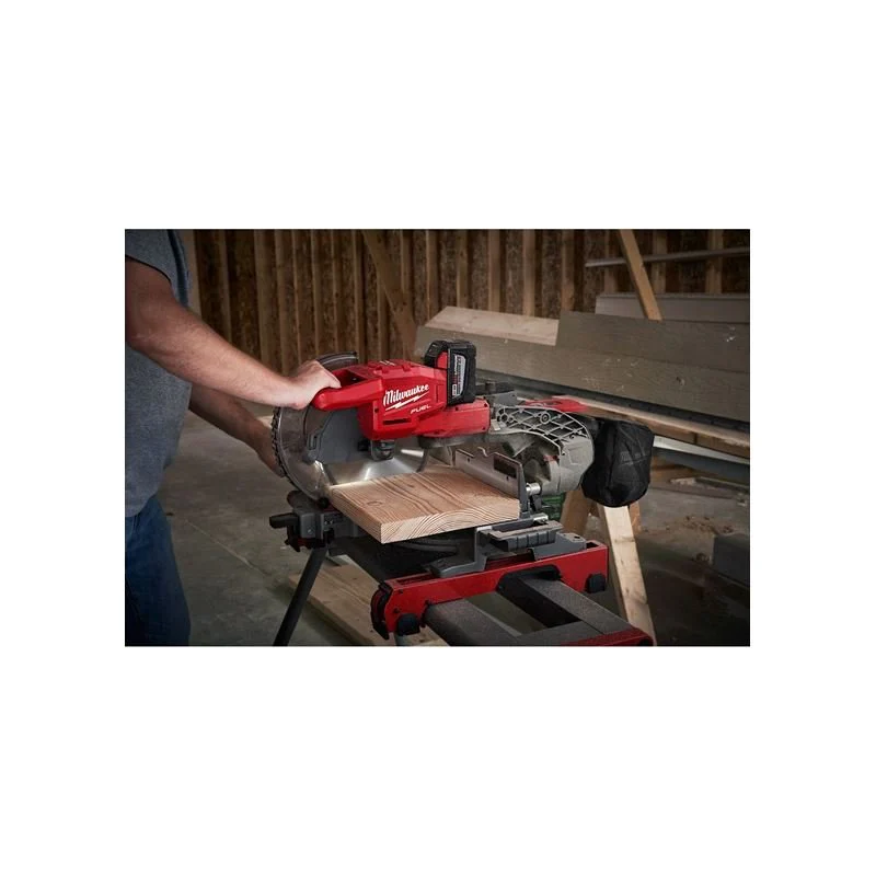 Milwaukee M18 FUEL Dual Bevel Sliding Compound Miter Saw Kit - Image 2