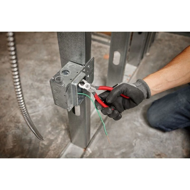 Milwaukee MT505 8in Long Nose Dipped Grip Pliers (USA) - Image 10