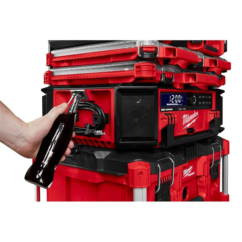 Milwaukee Packout Radio Charger - Image 10