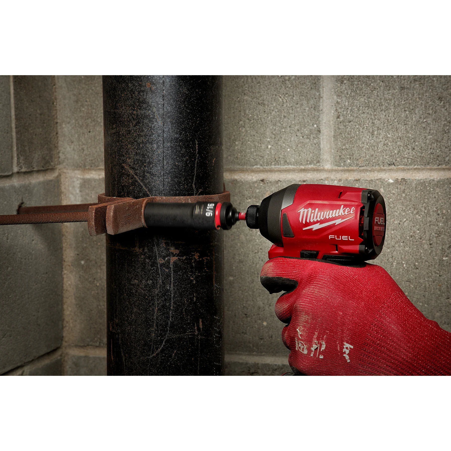 Milwaukee 1/2" Drive 9/16" 6 Point Socket SHOCKWAVE Impact Duty™ 49-66-6223 - Image 4